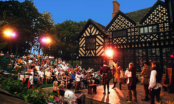 Richmond Shakespeare at Agecroft Hall. (Photo by Bruce Parker)