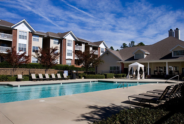 Landmark Apartment Trust of America recently acquired the Landmark at Grand Terraces in Charlotte. (Courtesy of LATA)