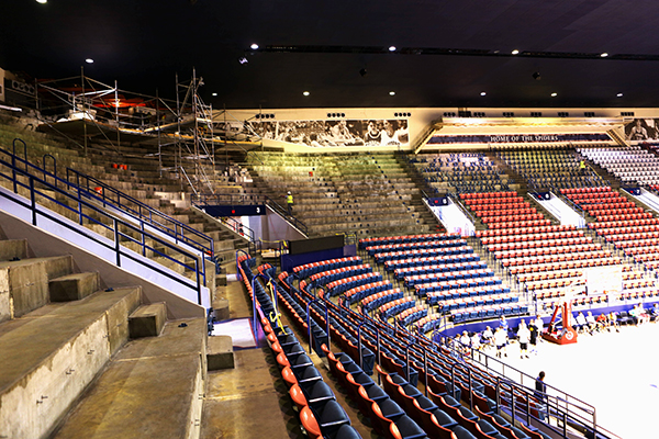 The renovation will cut the arena's capacity to about 7,000 from about 9,000.