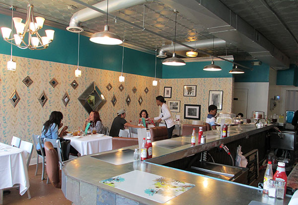 Sweet Teas opened in August at 1800 E. Main St. (Photos by Michael Thompson)