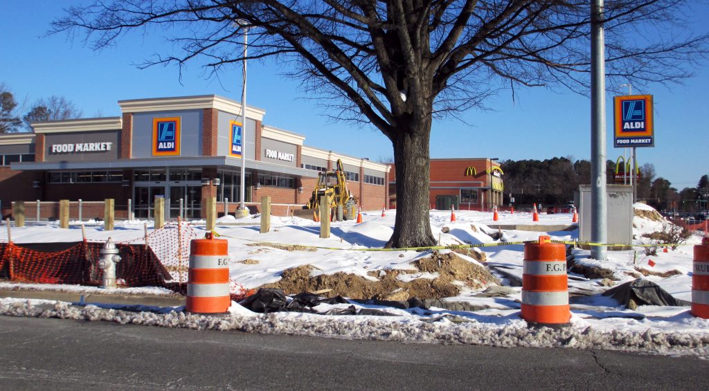 An Aldi grocery store in Henrico County. Photo by Jonathan Spiers.