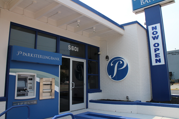Park Sterling recently opened a new Richmond branch along Patterson Avenue. 