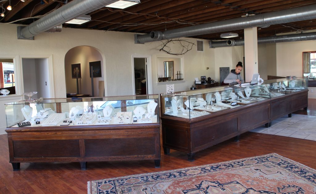 Kambourian Jewelers has opened a new store in Lakeside. Photos by Michael Thompson.