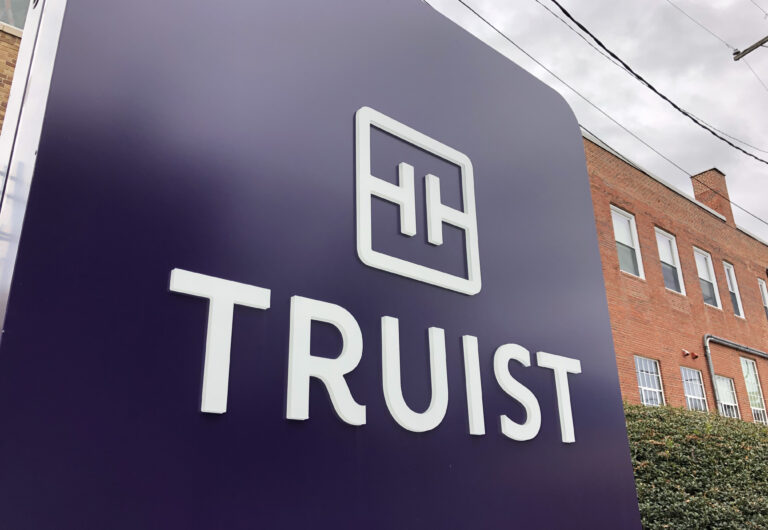 What Will Truist Look Like Bank Unveils Its New Logo And Color Scheme ...